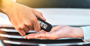 Peut-on assurer son véhicule pour n'importe quel conducteur (famille, amis, etc.) ?