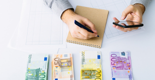 Rachat de crédits sans CDI : comment faire passer son dossier ?