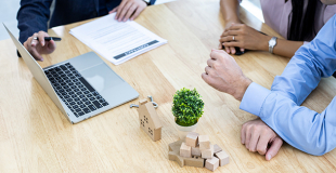Faire baisser le coût de son crédit immobilier : 10 astuces imparables !