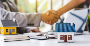 Quel est le meilleur taux pour une assurance de prêt immobilier ? Comment le négocier ?