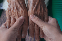 Top 10 des meilleures Assurances Dépendance : comparatif 2025 !